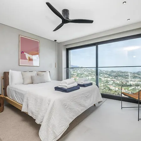 Vila House Of Cork And Ivy - By Wehost *