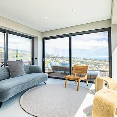 Vila House Of Cork And Ivy - By Wehost