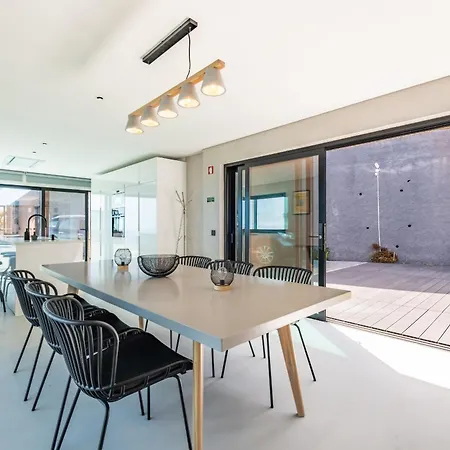 House Of Cork And Ivy - By Wehost Câmara de Lobos