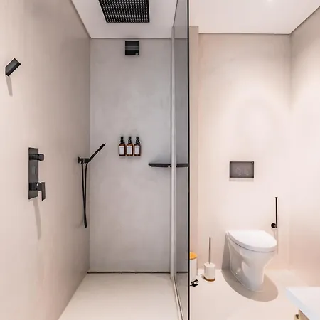 House Of Cork And Ivy - By Wehost Villa *