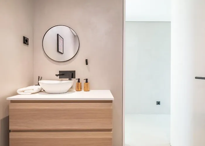 House Of Cork And Ivy - By Wehost Камара-де-Лобуш