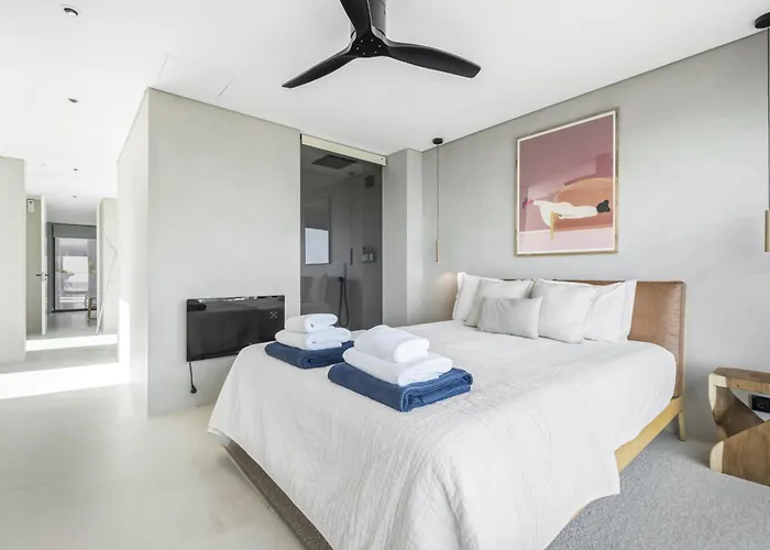 House Of Cork And Ivy - By Wehost Вилла *